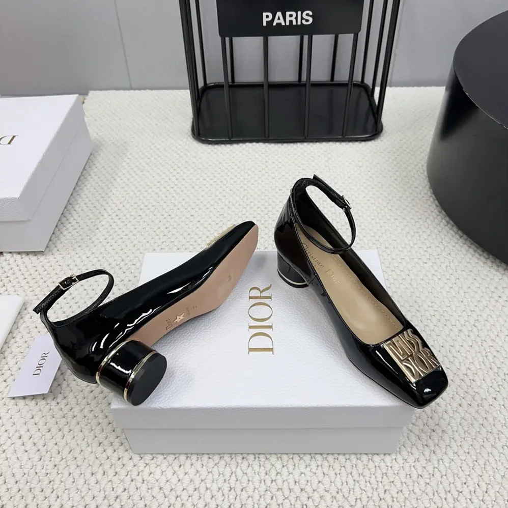 Dior Miss Dior Pump Black Patent Calfskin for Women Dior Miss Dior Pump Black Patent Calfskin for Women