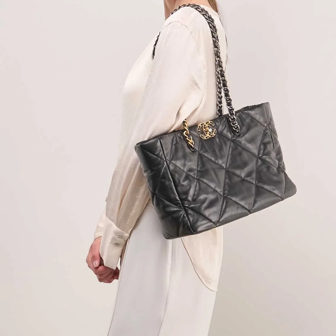 Chanel Shopping Tote Bag in Dark Red Gold Hardware