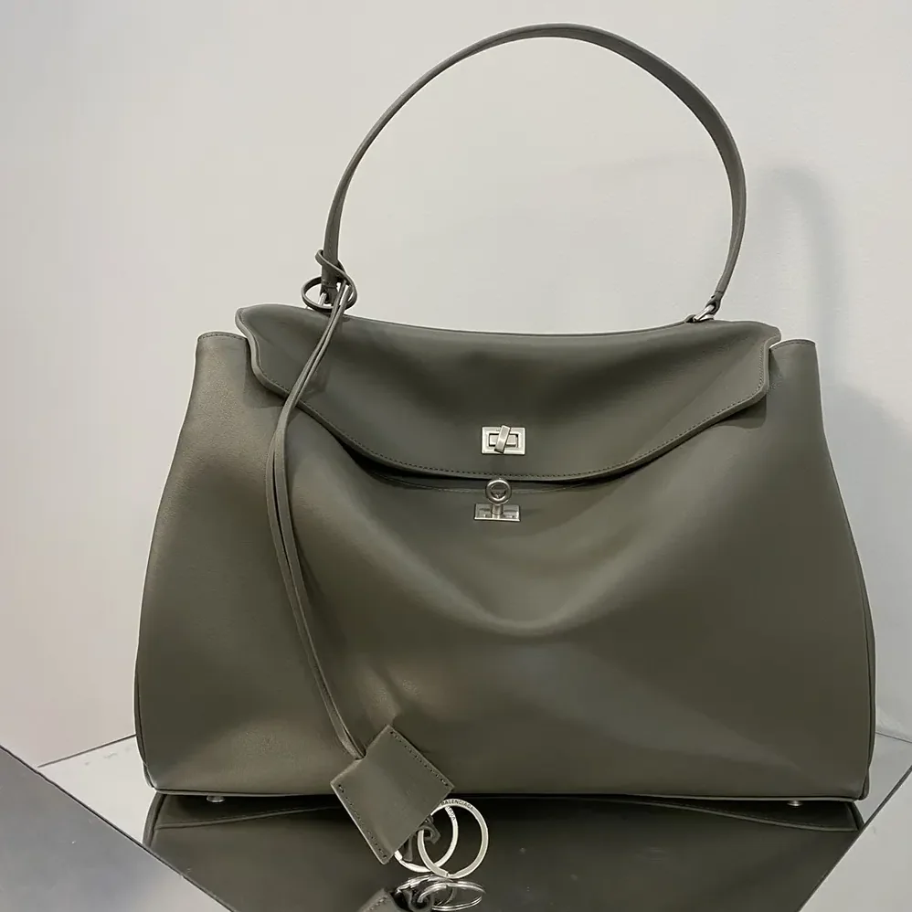Balenciaga Rodeo Handbag Large In Black Smooth Calfskin, Aged for Women in Silver Hardware