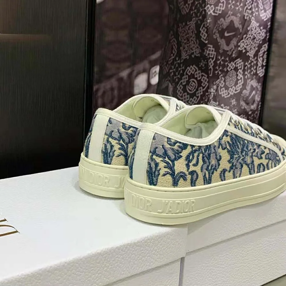 Dior Walk'N'Dior Sneaker Duck Blue Dior Brocart Embroidered Cotton with Gold for Women in Tone Metallic Thread