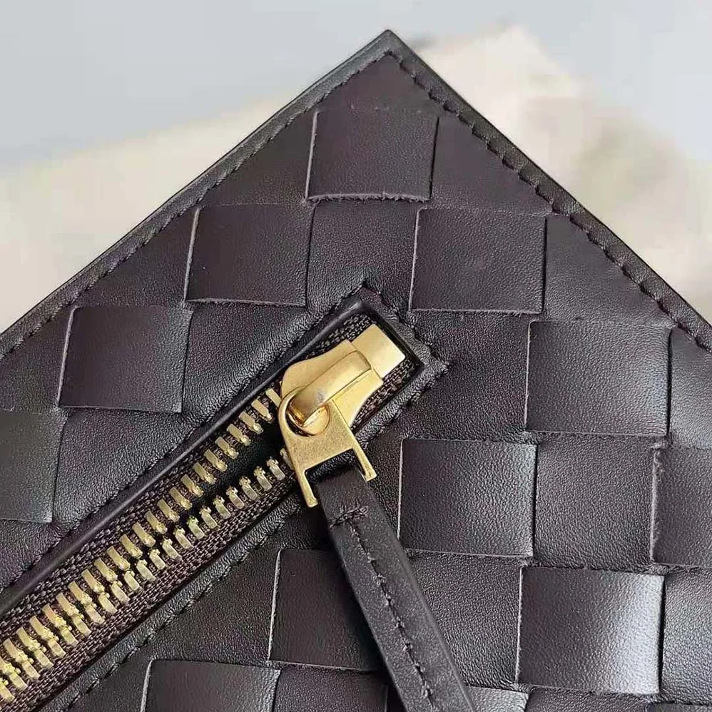 Bottega Veneta Large Flip Flap in Intrecciato Leather for Women