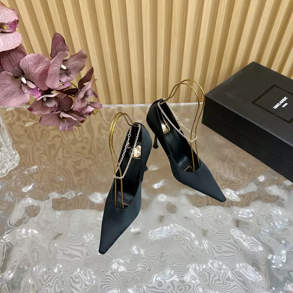 Saint Laurent YSL Regine Pumps in Satin Crepe for Women Saint Laurent YSL Regine Pumps in Satin Crepe for Women