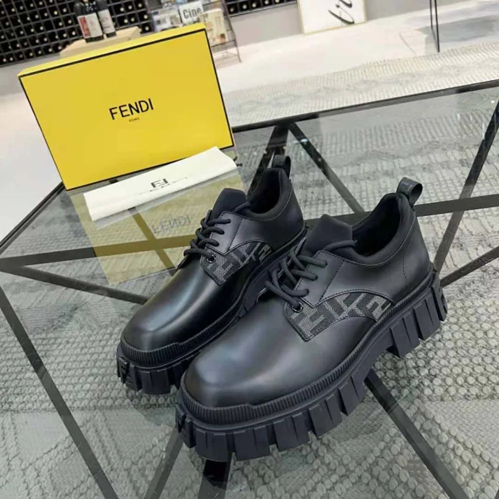 Fendi Force Black Leather Lace for Women in Ups Fendi Force Black Leather Lace for Women in Ups