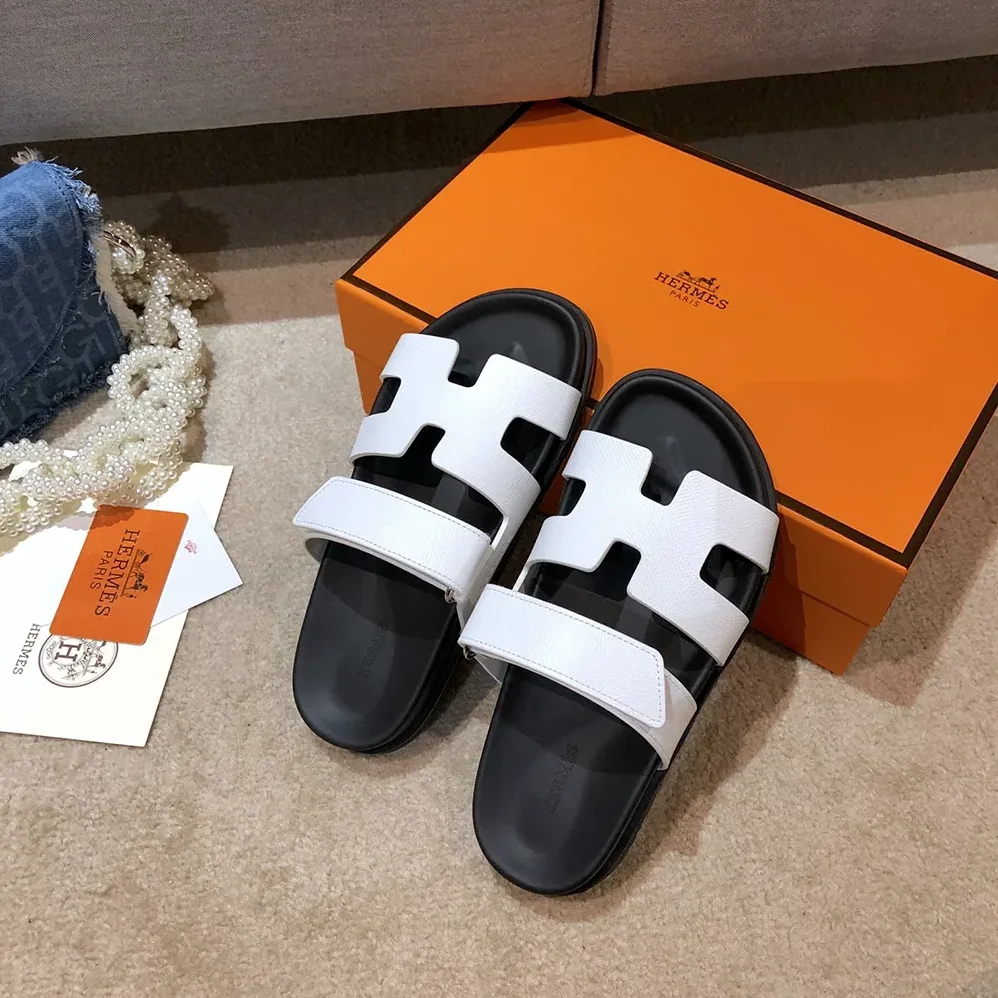 Hermes Chypre Sandal-White H222100Zv90380 for Unisex Hermes Chypre Sandal-White H222100Zv90380 for Unisex