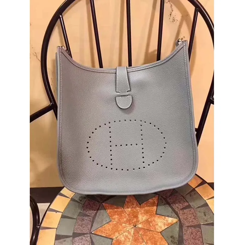 Hermes Evelyne III 33 Large Model Bag in Calfskin in Grey