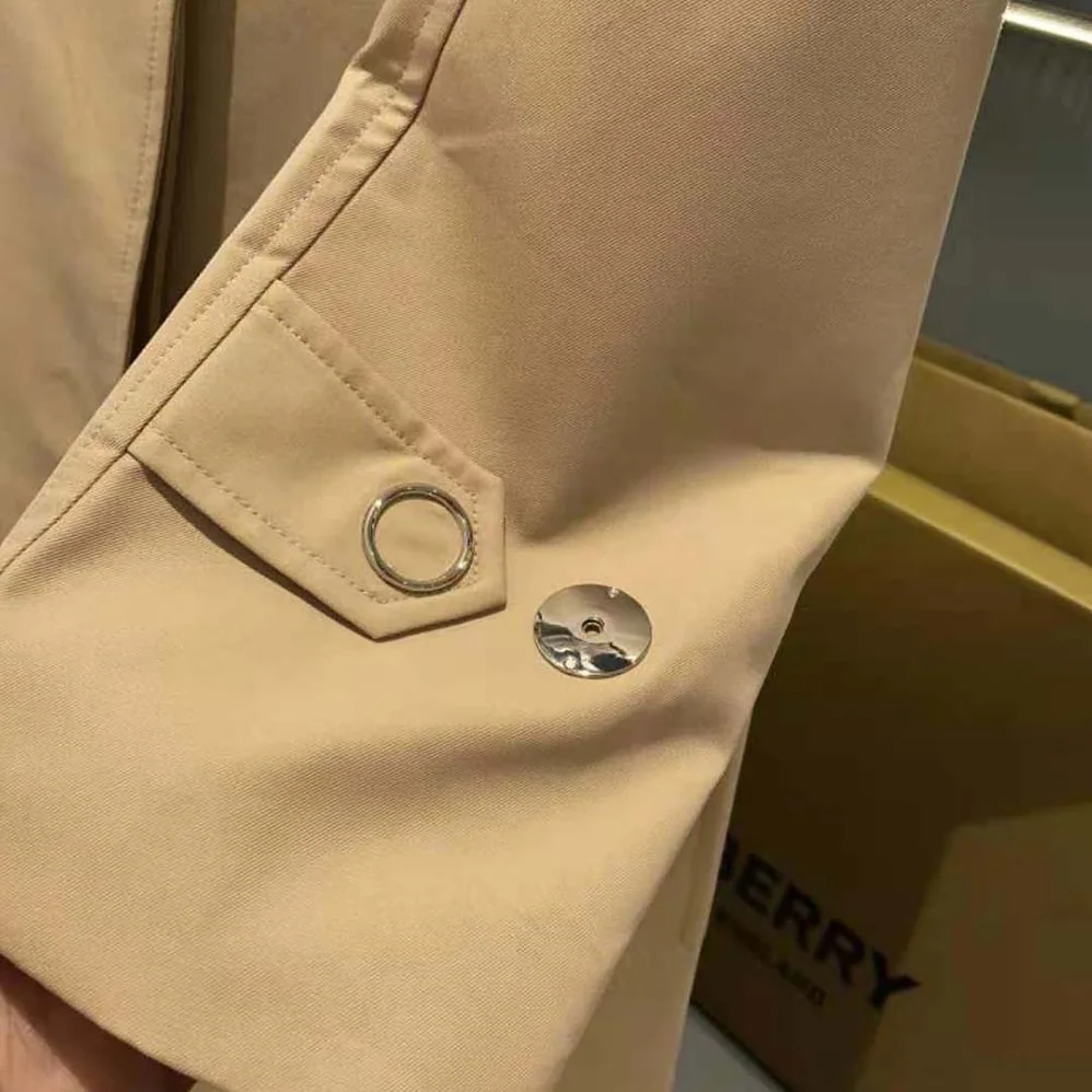 Burberry Horseferry Print Cotton Gabardine Car Coat for Women Burberry Horseferry Print Cotton Gabardine Car Coat for Women