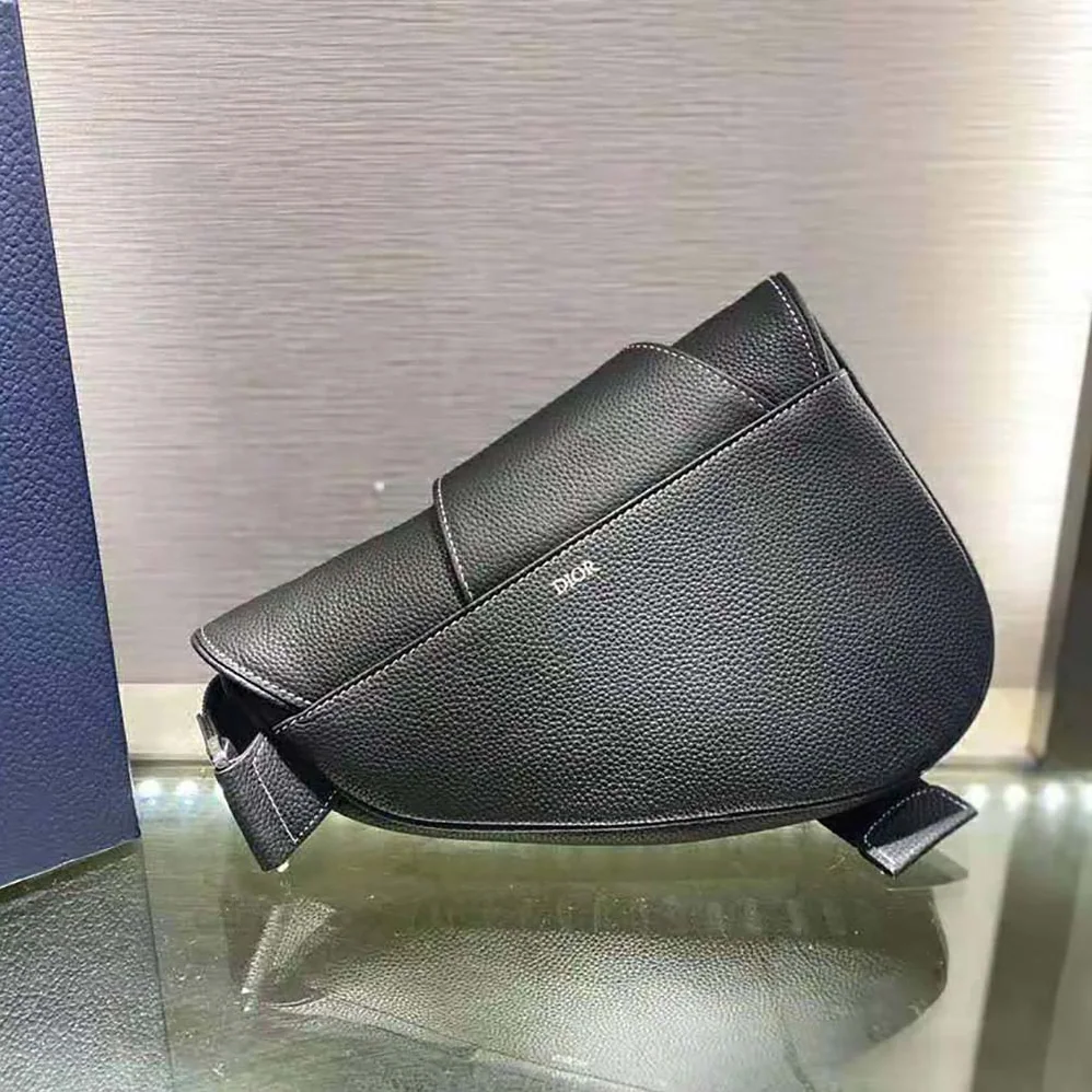 Dior Peter Doig Saddle Bag Black Grained Calfskin for Men Dior Peter Doig Saddle Bag Black Grained Calfskin for Men