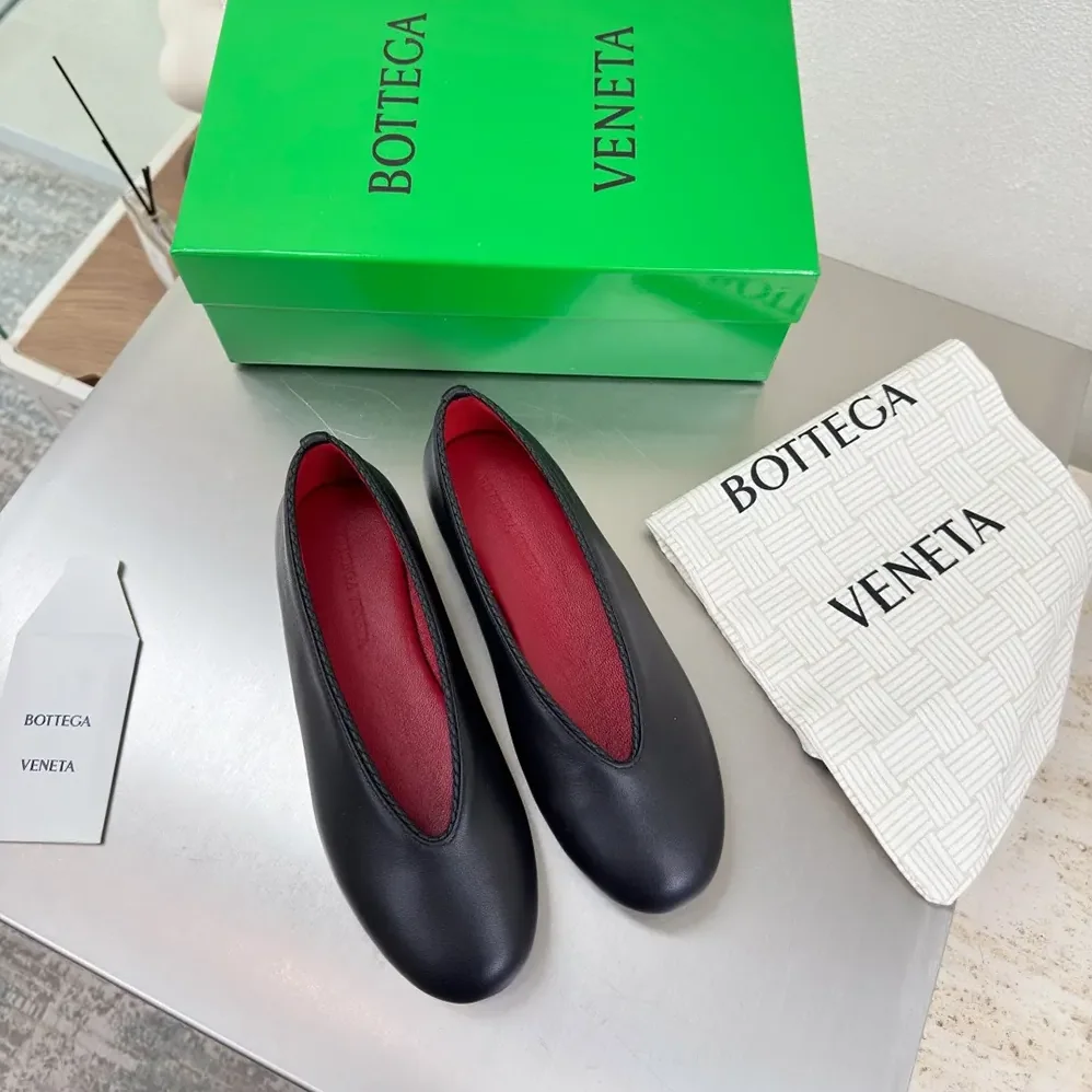 Bottega Veneta Rosa Ballerina for Women in Black Bottega Veneta Rosa Ballerina for Women in Black