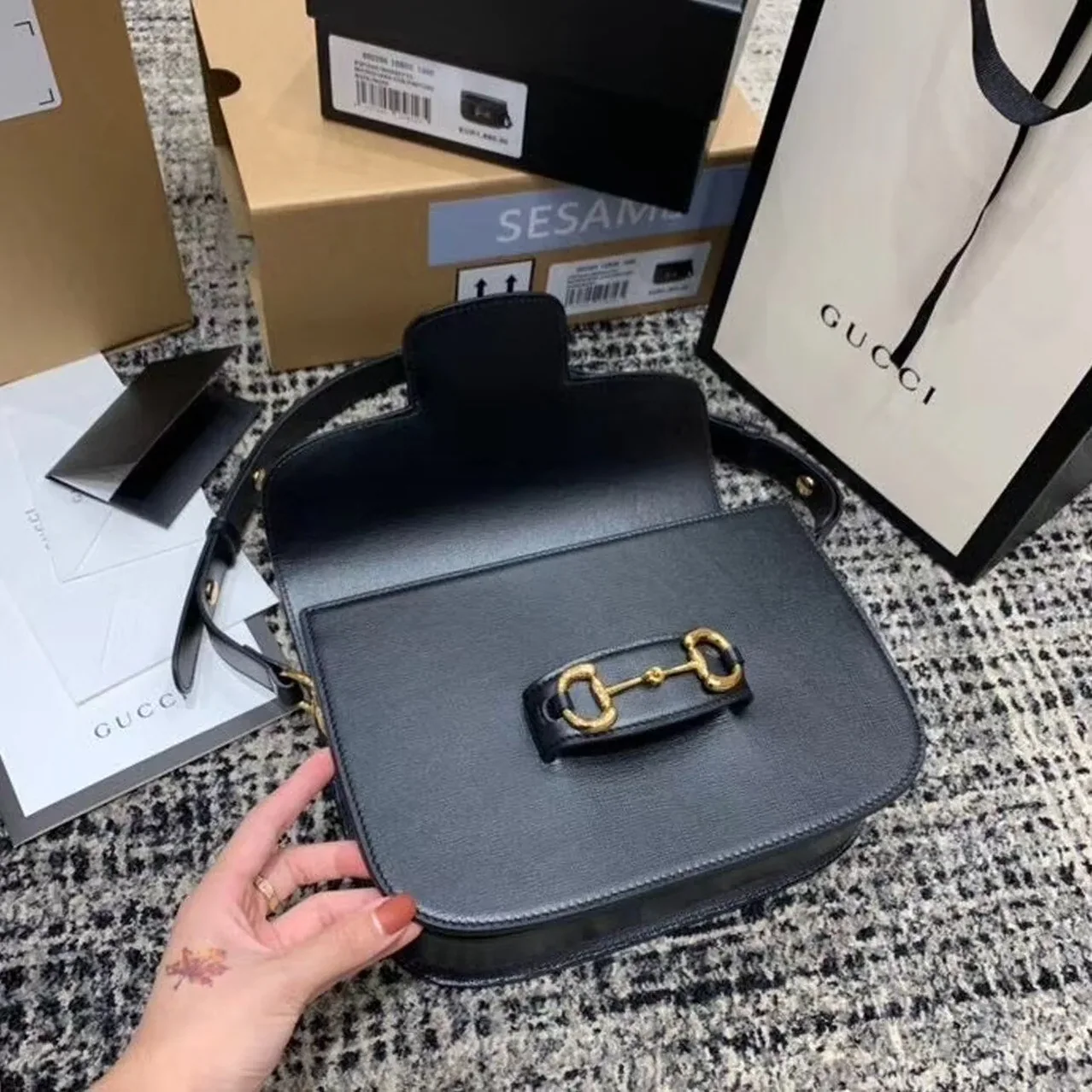 Gucci Horsebit 1955 Shoulder Bag Black Textured With A Vintage Effect / GG
