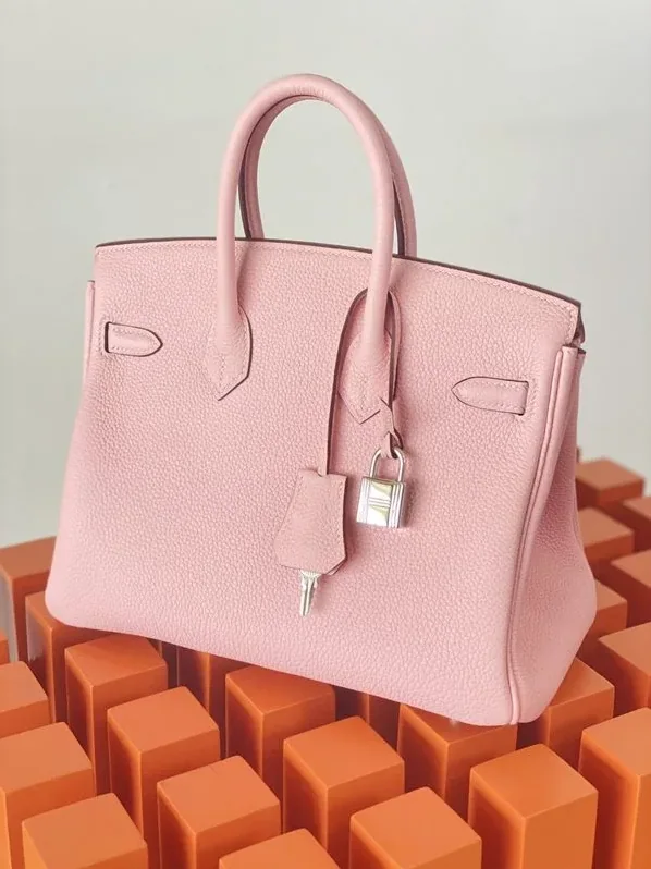 Hermes Birkin Top Handle Bag / Nata Togo Leather Pink Silver Hardware