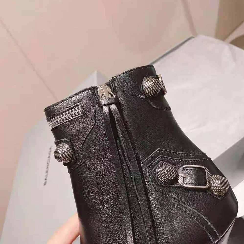 Balenciaga Cagole 90mm Bootie in Black Arena Lambskin for Women Balenciaga Cagole 90mm Bootie in Black Arena Lambskin for Women