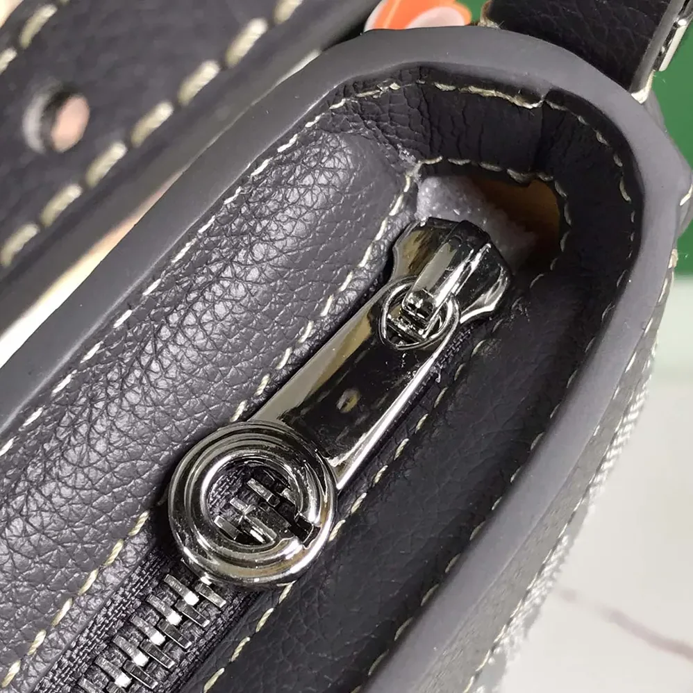 Goyard Hirondelle Bag for Unisex in Grey Goyard Hirondelle Bag for Unisex in Grey