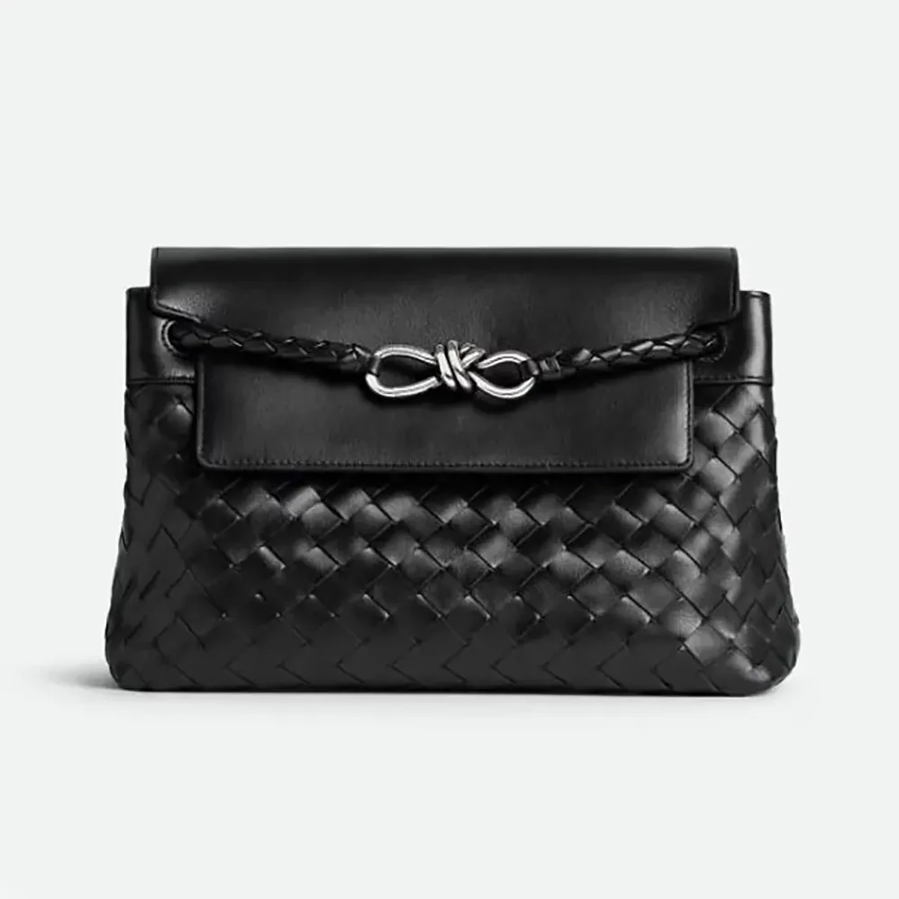 Bottega Veneta Small Andiamo Messenger for Unisex in Black Bottega Veneta Small Andiamo Messenger for Unisex in Black