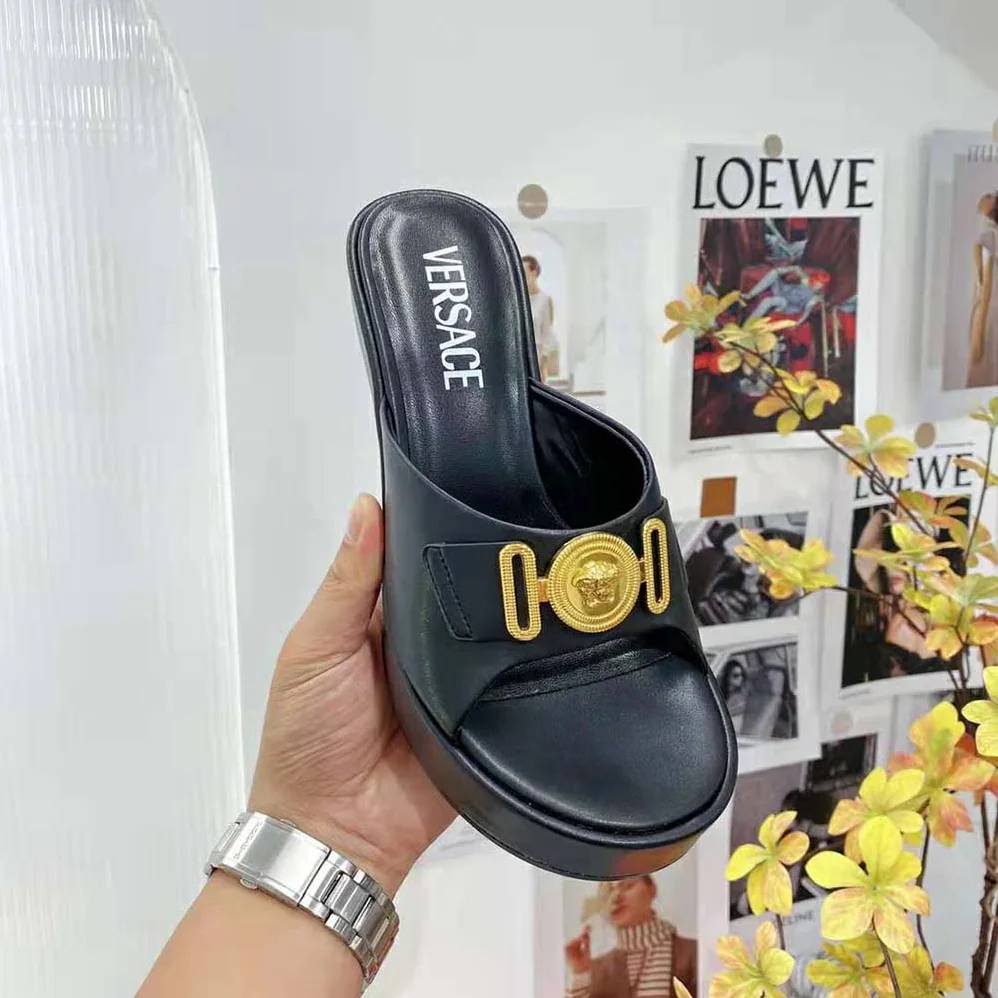 Versace Medusa Biggie Mules in 85mm Heel Height for Women in Black Versace Medusa Biggie Mules in 85mm Heel Height for Women in Black