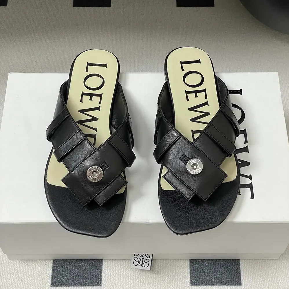 Loewe Toy Panta Toe Post Sandal in Lambskin for Women in Black Loewe Toy Panta Toe Post Sandal in Lambskin for Women in Black