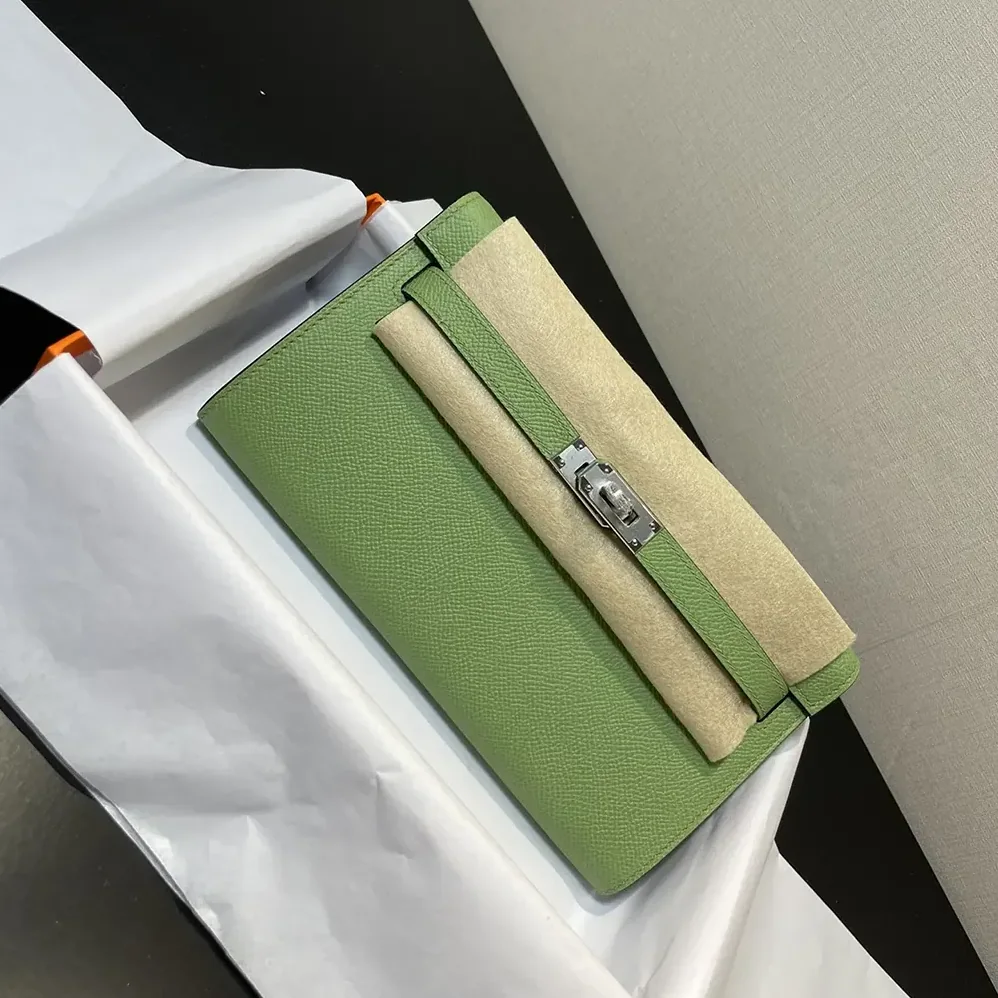 Hermes Kelly To Go in Epsom Leather for Women in Green/Silver Hermes Kelly To Go in Epsom Leather for Women in Green/Silver