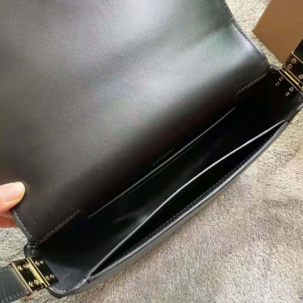 Burberry Small Leather Olympia Bag for Women in Black Burberry Small Leather Olympia Bag for Women in Black