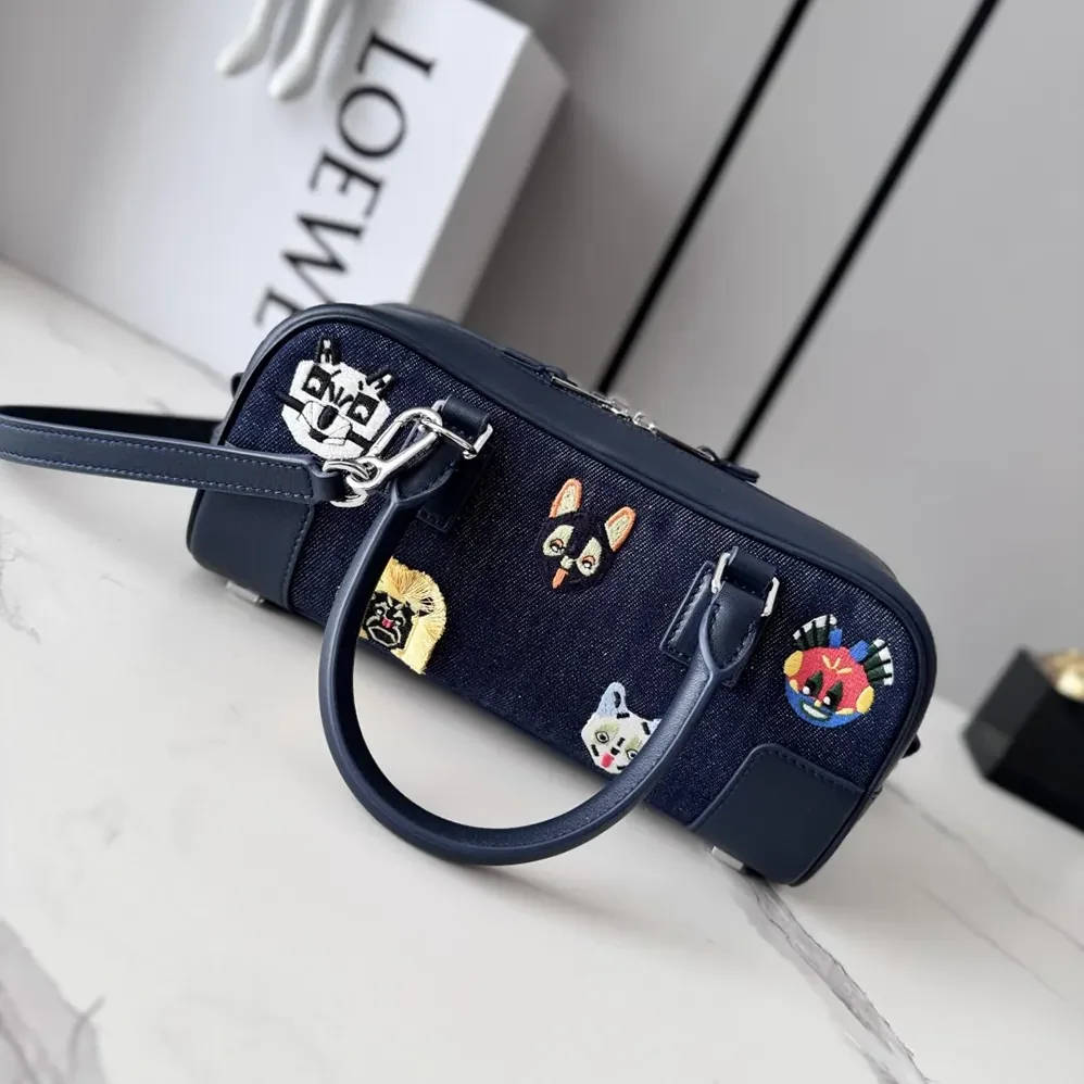 Loewe Cats Amazona 23 Cropped Bag in Embroidered Denim for Unisex