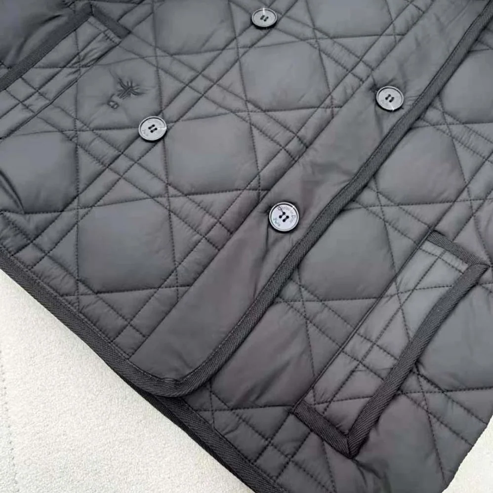 Dior Sleeveless Cropped Macrocannage Vest Navy Blue Quilted Technical Taffeta for Women Dior Sleeveless Cropped Macrocannage Vest Navy Blue Quilted Technical Taffeta for Women