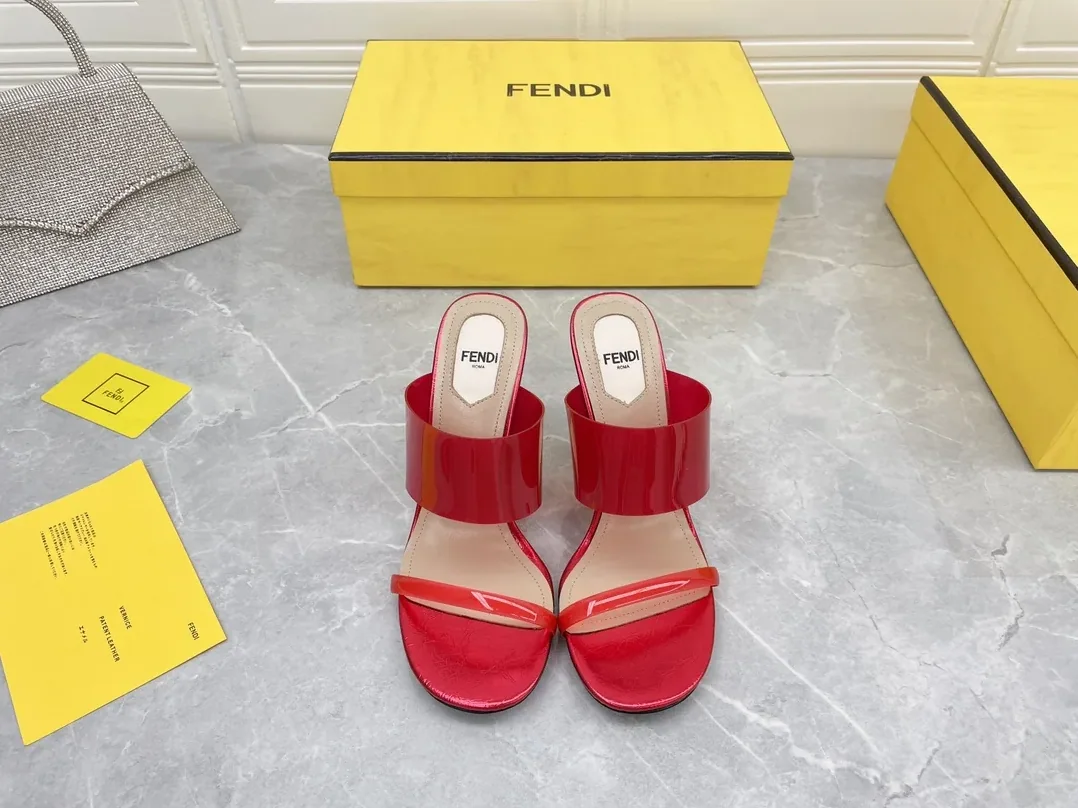 Fendi First Red Transparent High in Heeled Sandals Fendi First Red Transparent High in Heeled Sandals