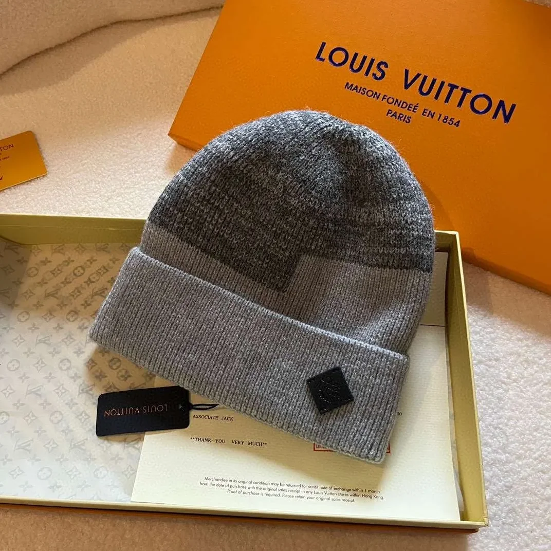 Louis Vuitton Neo Petit Damier Beanie Grey Louis Vuitton Neo Petit Damier Beanie Grey