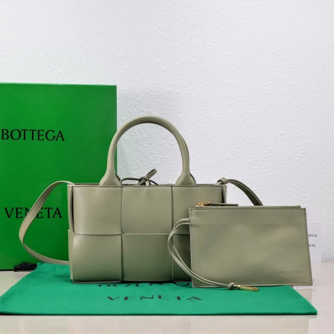 Bottega Veneta Mini Arco Tote Bag Green Bottega Veneta Mini Arco Tote Bag Green