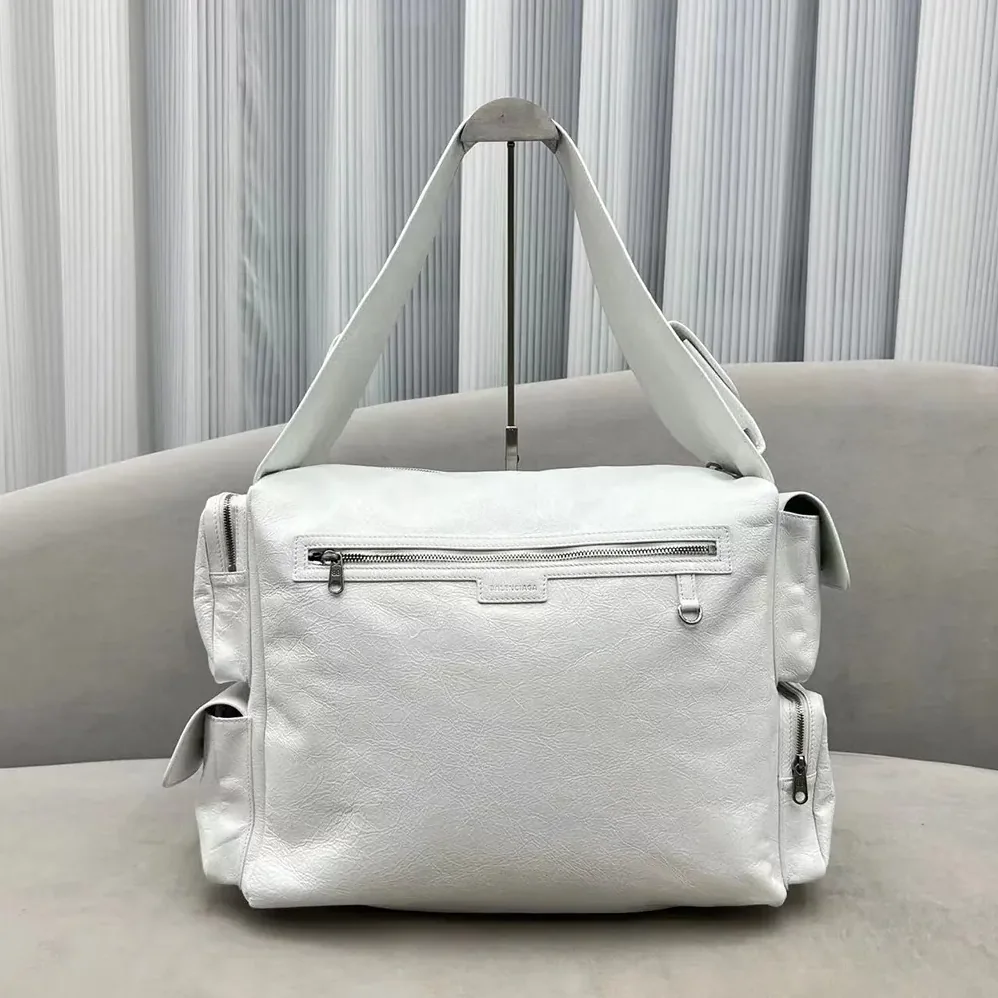 Balenciaga Superbusy Large Sling Bag in White for Women Balenciaga Superbusy Large Sling Bag in White for Women