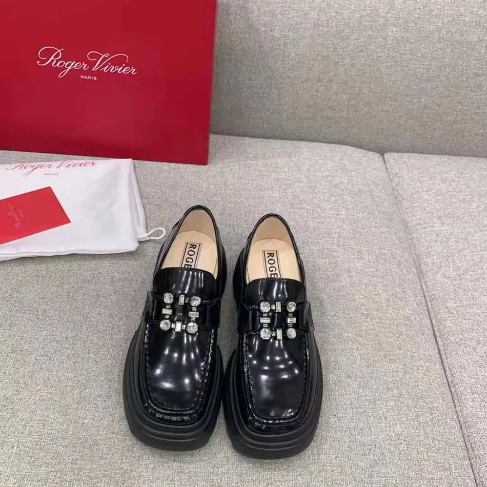 Roger Vivier Wallaviv Strass Buckle Loafers in Patent Leather for Women Roger Vivier Wallaviv Strass Buckle Loafers in Patent Leather for Women