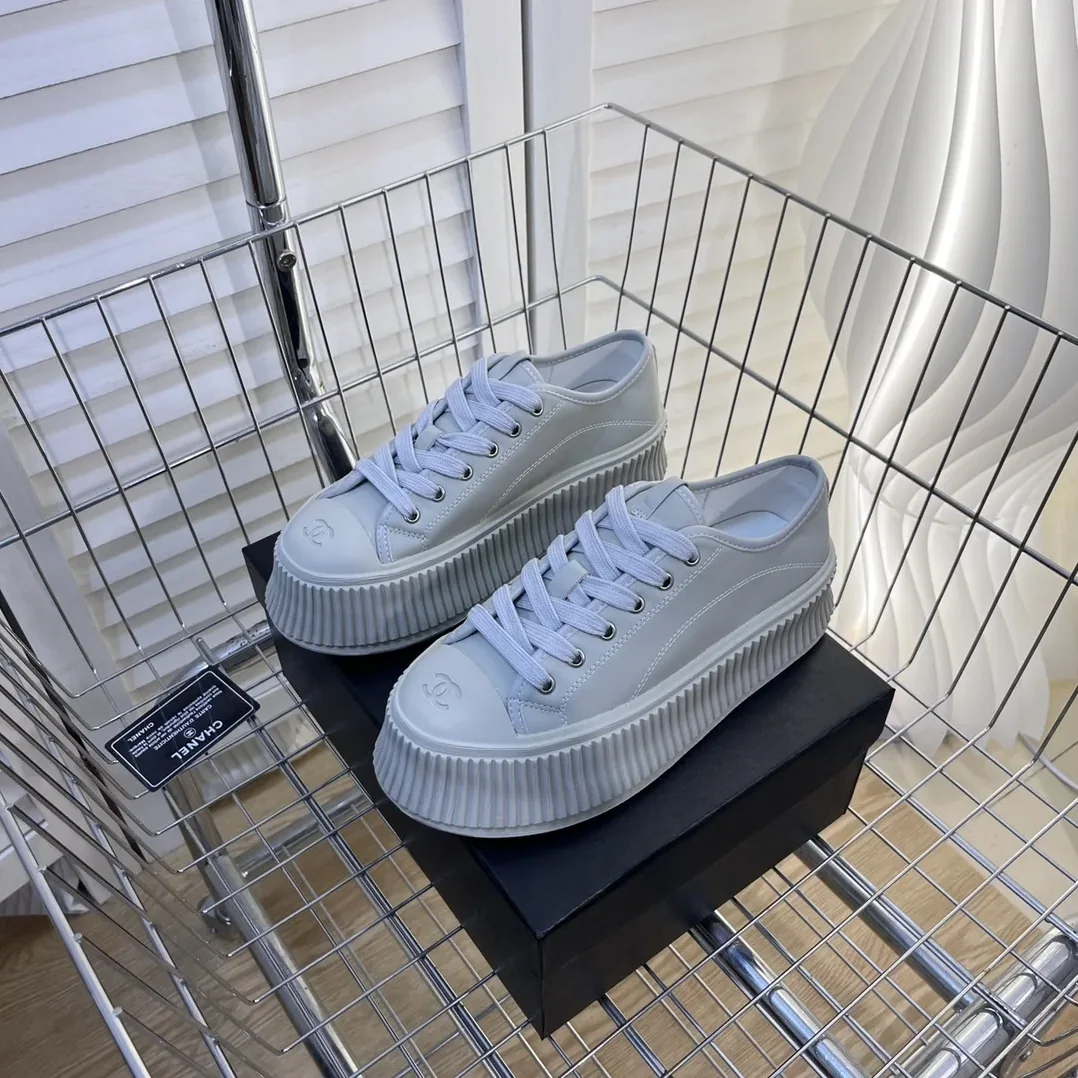 Chanel Gutdzu Sneakers White