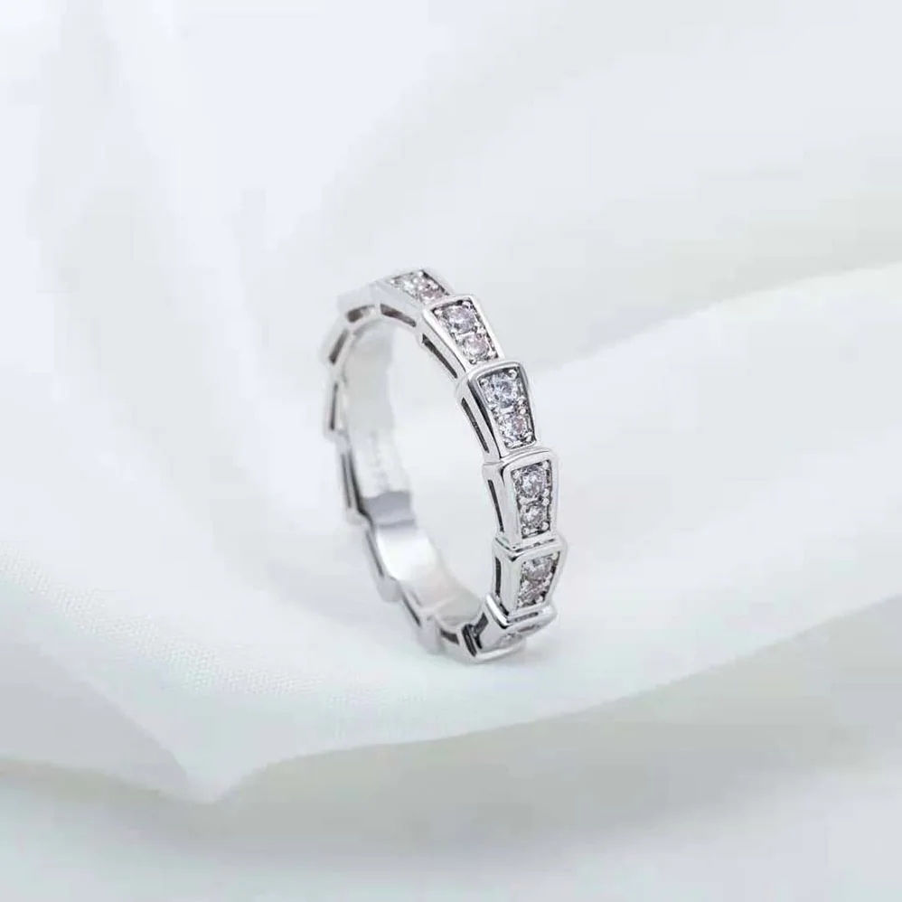 Bvlgari Precious Beauty of the Scales Serpenti Viper Ring for Women