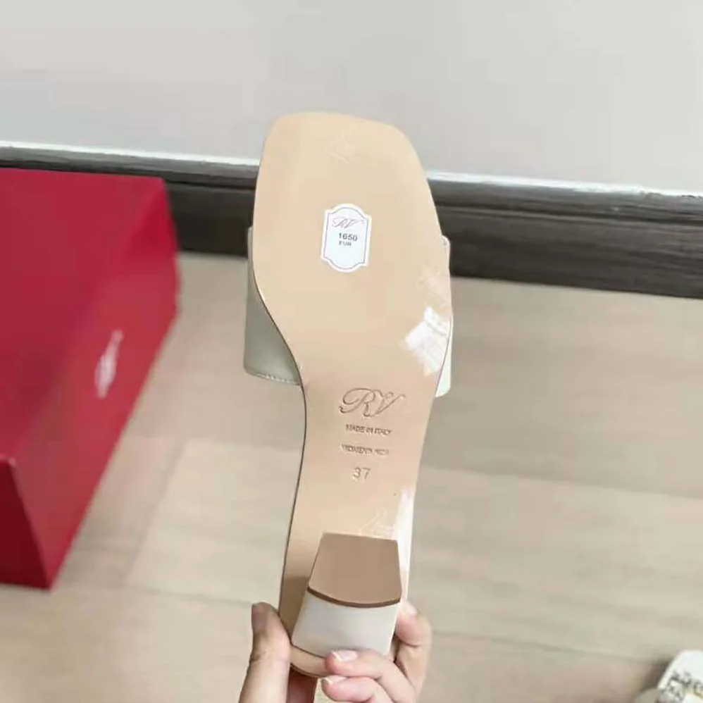 Roger Vivier Biki Love Strass Buckle Mules in Leather for Women in White Roger Vivier Biki Love Strass Buckle Mules in Leather for Women in White