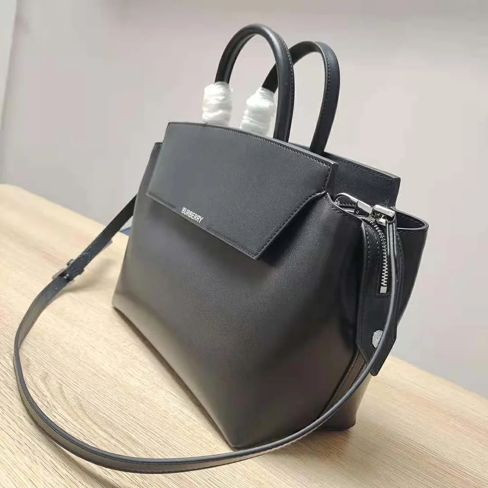 Burberry Leather Medium Catherine Bag for Women Burberry Leather Medium Catherine Bag for Women