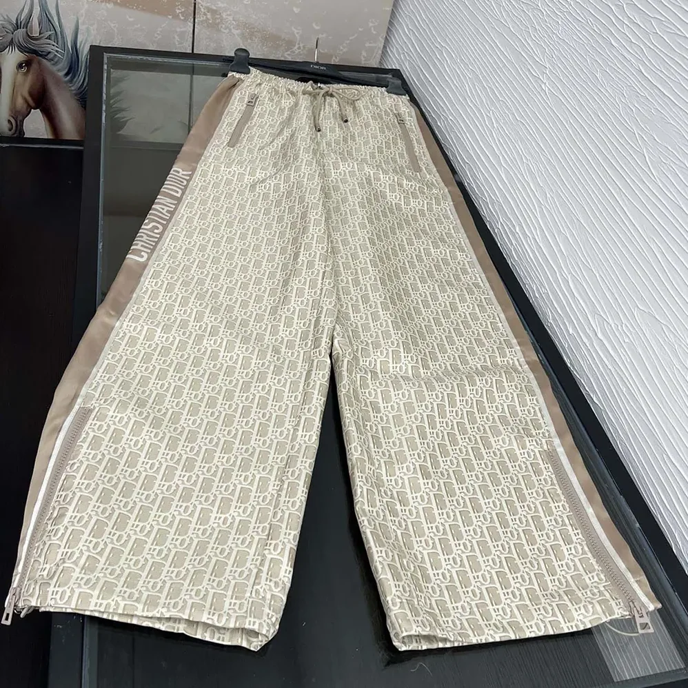 Dior Flared Pants Beige Technical Jacquard Taffeta with Dior Oblique Motif for Women Dior Flared Pants Beige Technical Jacquard Taffeta with Dior Oblique Motif for Women