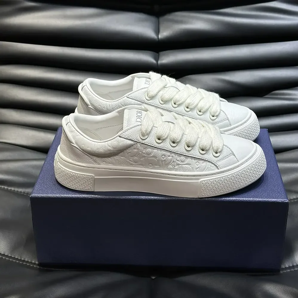 Dior B33 Sneaker White Grained Calfskin and White Dior Gravity Leather for Men Dior B33 Sneaker White Grained Calfskin and White Dior Gravity Leather for Men