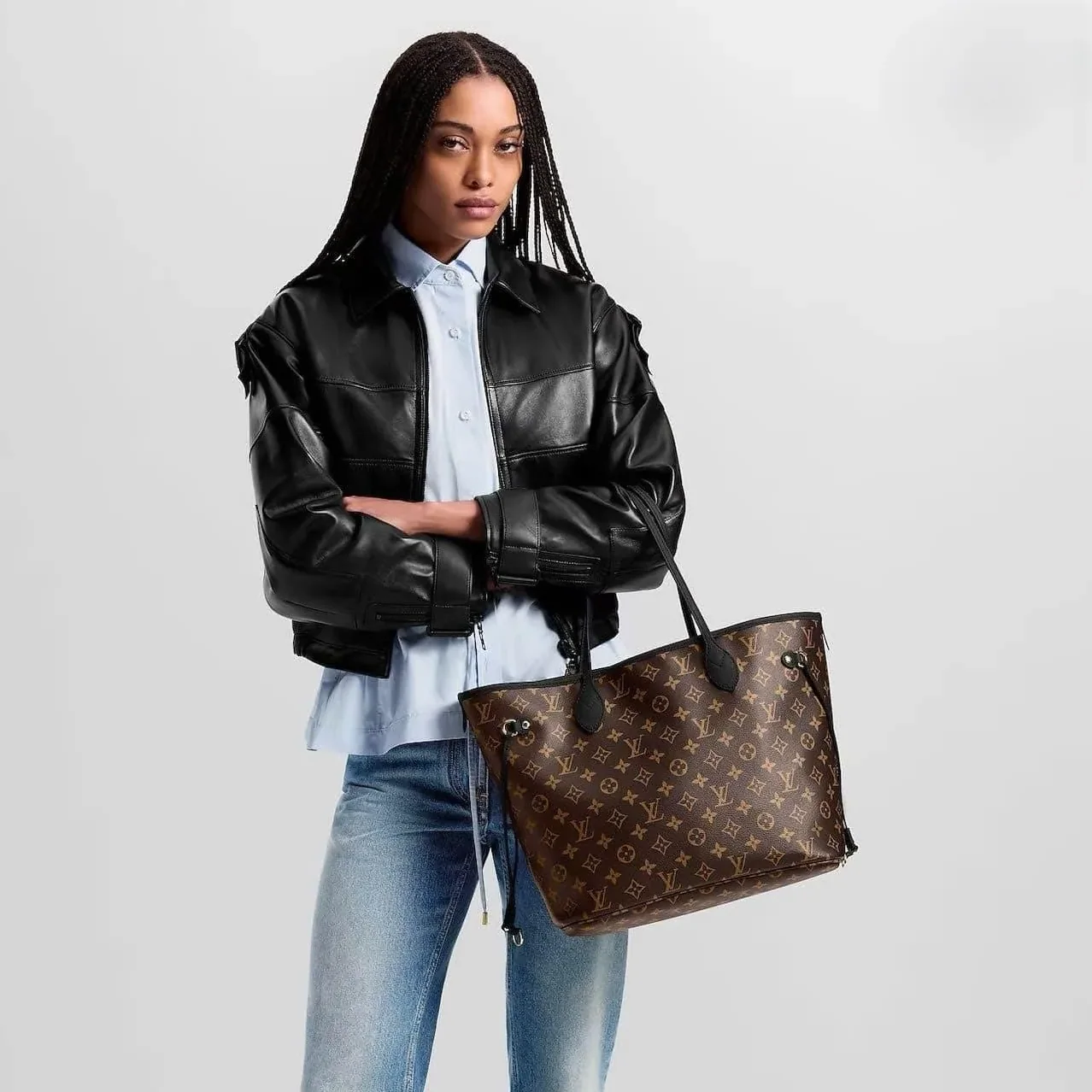 Louis Vuitton Neverfull Inside Out MM Tote Bag in Black Gold Hardware Louis Vuitton Neverfull Inside Out MM Tote Bag in Black Gold Hardware