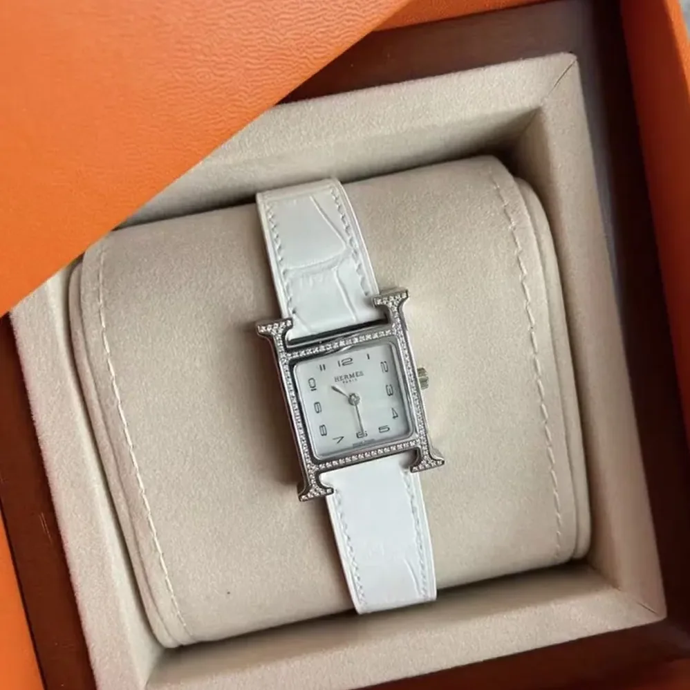 Hermes Heure H Watch Small Model 25 mm for Women in Silver Hermes Heure H Watch Small Model 25 mm for Women in Silver