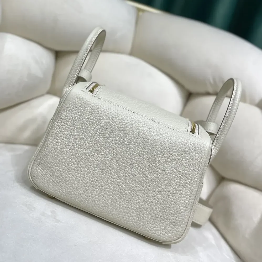 Hermes Lindy Mini 19 in Clemence Leather for Women in White/Silver