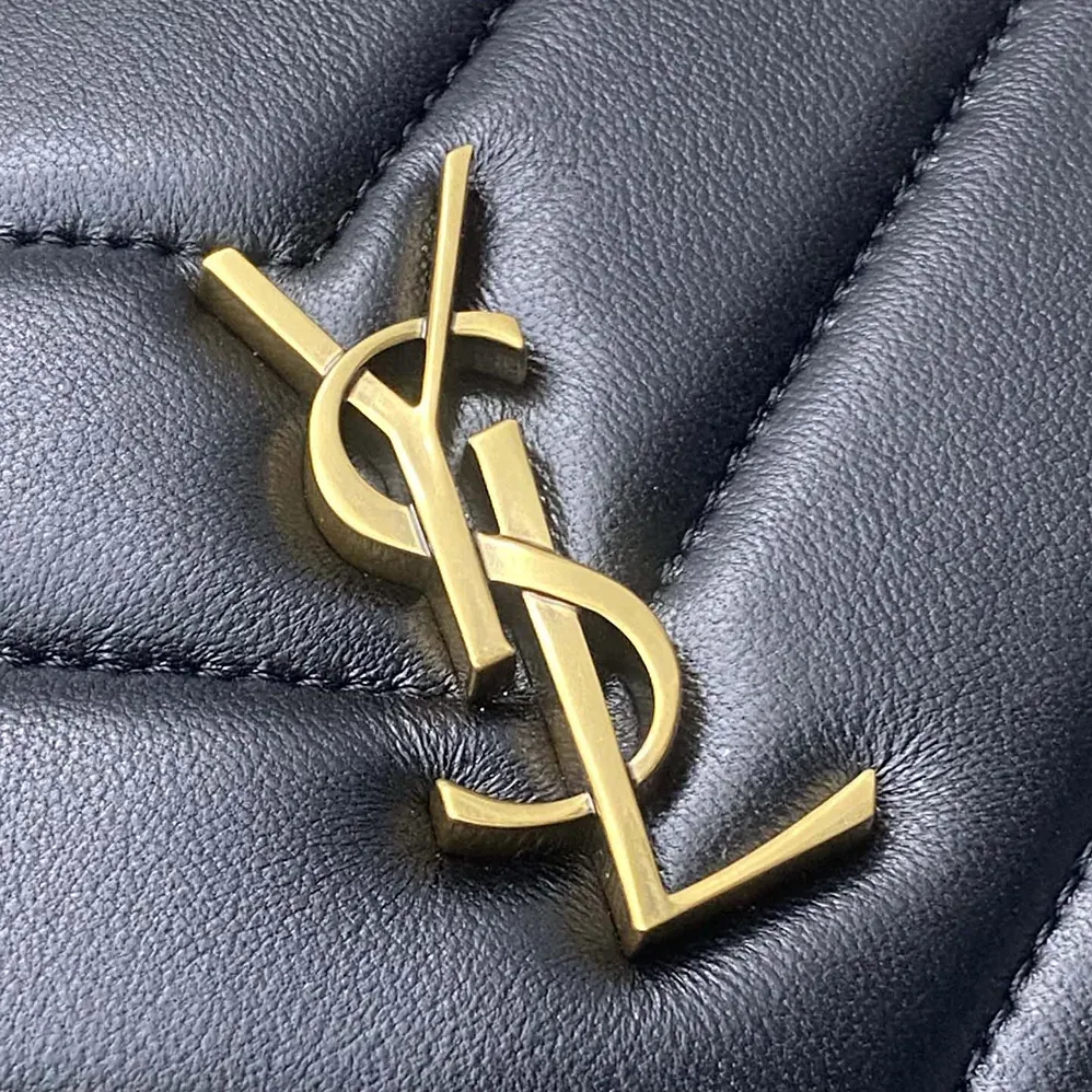 Saint Laurent YSL Loulou Camera Bag In Matelassé Lambskin for Women in Black Saint Laurent YSL Loulou Camera Bag In Matelassé Lambskin for Women in Black