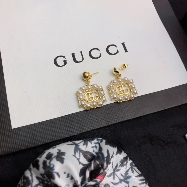 Gucci Mini Pearl Border Frame Earrings Gold Tone