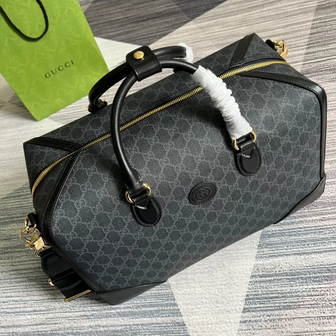 Gucci Duffle Bag With Interlocking G Black / Gucci Duffle Bag With Interlocking G Black /