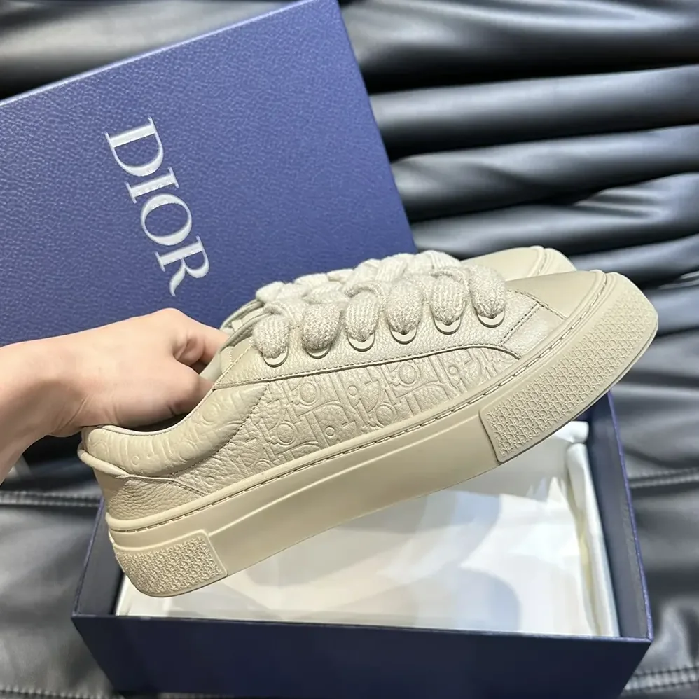 Dior B33 Sneaker Beige Grained Calfskin and Beige Dior Gravity Leather for Men Dior B33 Sneaker Beige Grained Calfskin and Beige Dior Gravity Leather for Men