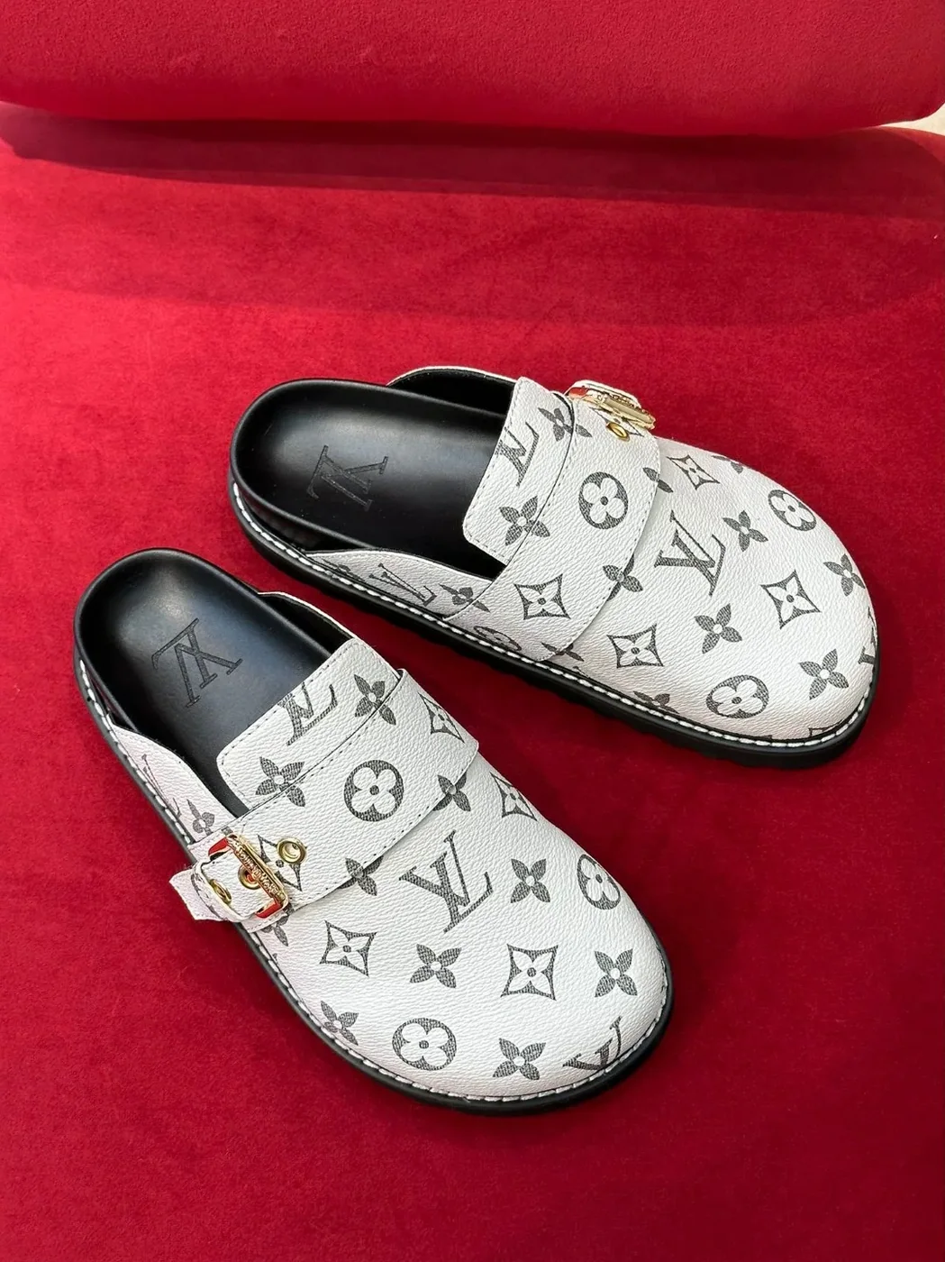 Louis Vuitton LV Easy Mule Monogram Canvas White Louis Vuitton LV Easy Mule Monogram Canvas White