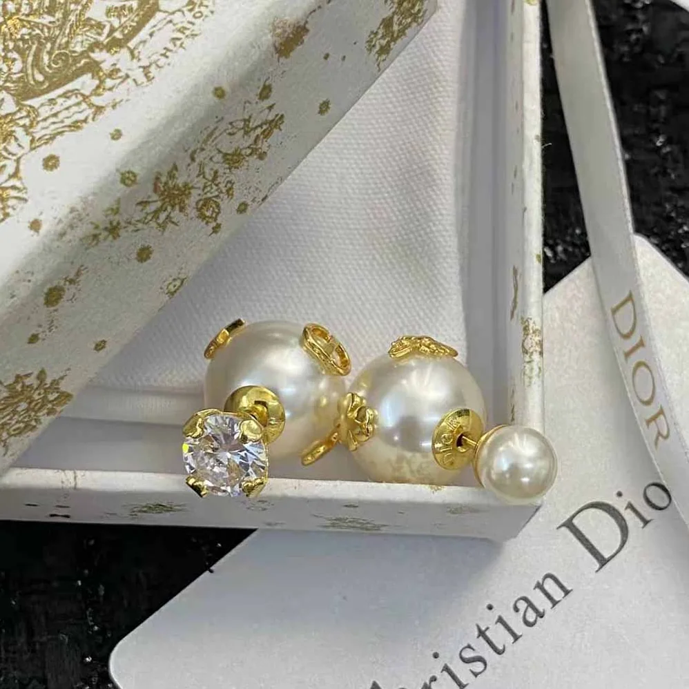 Dior Dior Tribales Earrings Gold-Finish Metal with White Resin Pearls and a Silver for Women in Tone Crystal Dior Dior Tribales Earrings Gold-Finish Metal with White Resin Pearls and a Silver for Women in Tone Crystal
