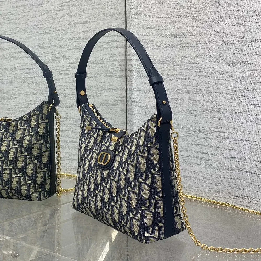 Dior 30 Montaigne Diorling Mini Bag with Chain Blue Dior Oblique Jacquard for Women Dior 30 Montaigne Diorling Mini Bag with Chain Blue Dior Oblique Jacquard for Women