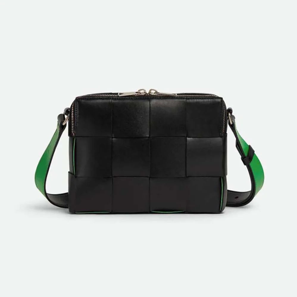 Bottega Veneta Cassette Camera Bag in Calfskin Leather for Men Bottega Veneta Cassette Camera Bag in Calfskin Leather for Men