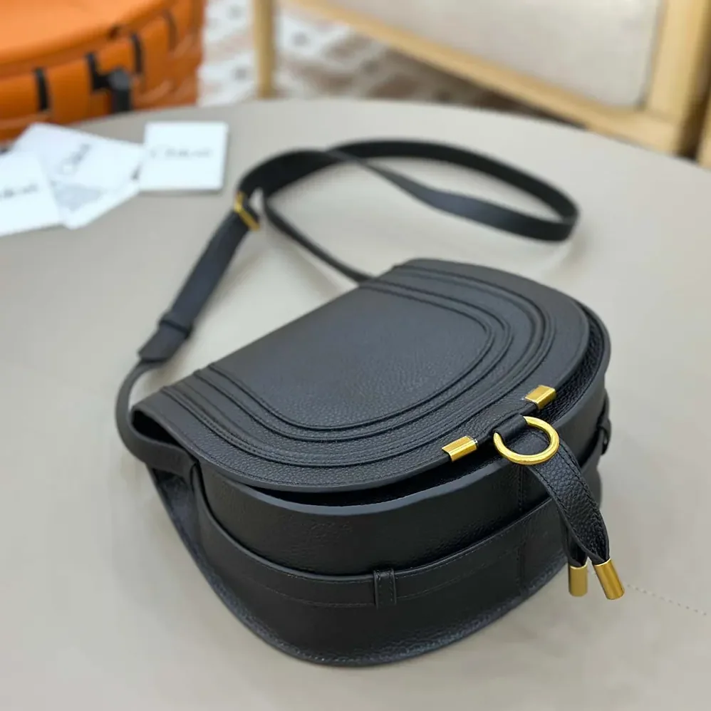Chloe Marcie Saddle Bag is Crafted Leather for Women Chloe Marcie Saddle Bag is Crafted Leather for Women