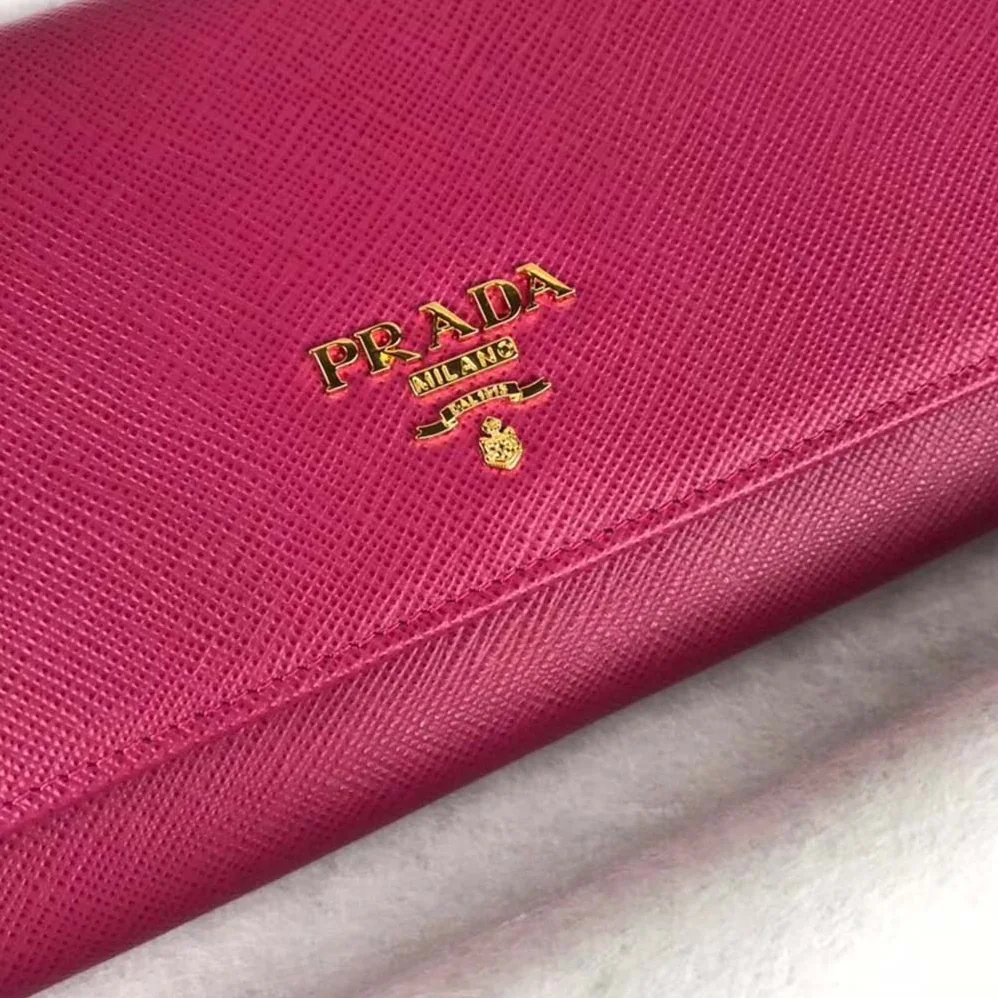Prada Leather Shoulder Bag in Saffiano for Women in Rose Prada Leather Shoulder Bag in Saffiano for Women in Rose