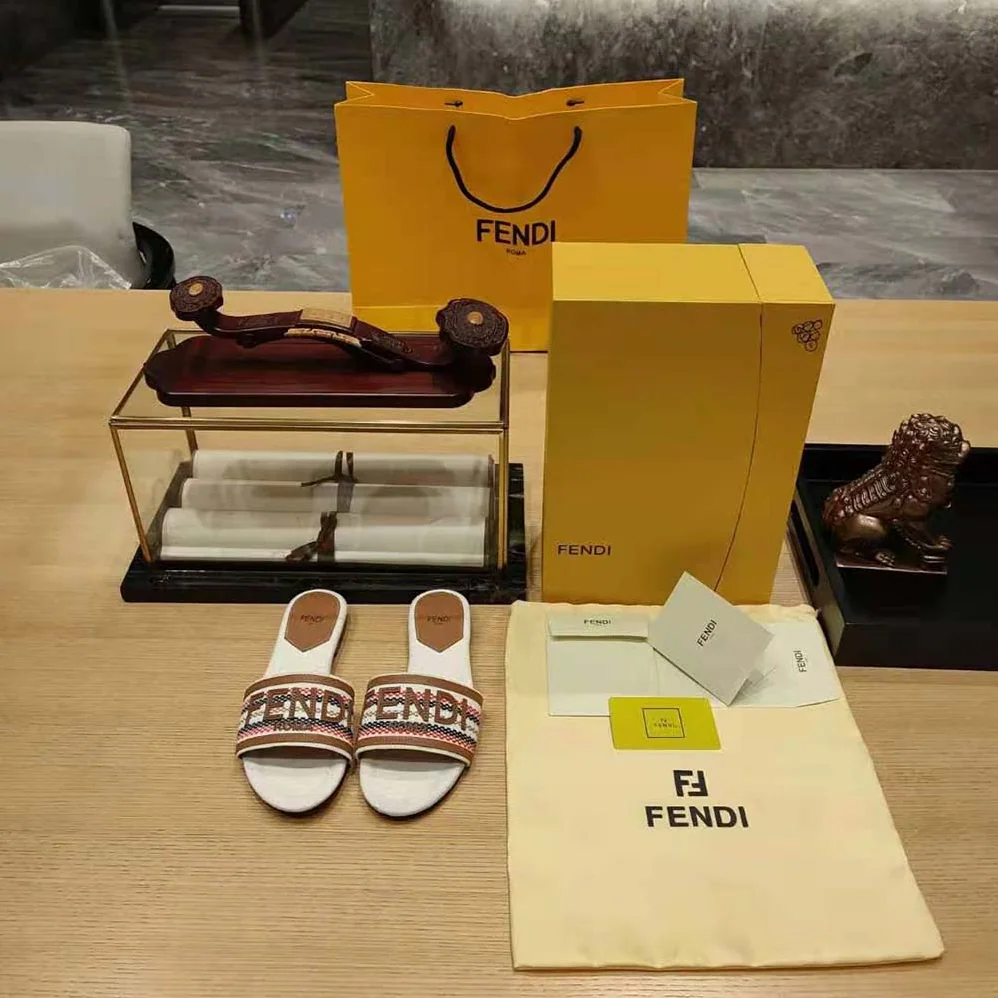 Fendi Signature Beige Canvas Slides for Women Fendi Signature Beige Canvas Slides for Women