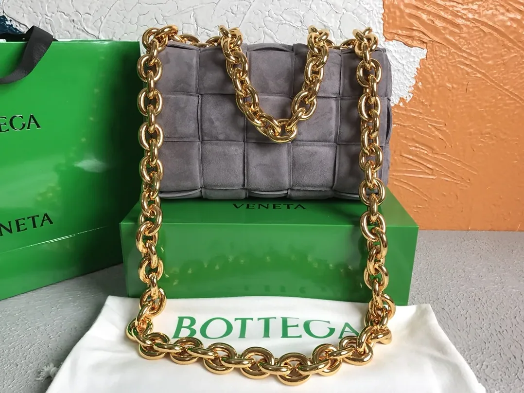 Bottega Veneta Chain Cassette Gray
