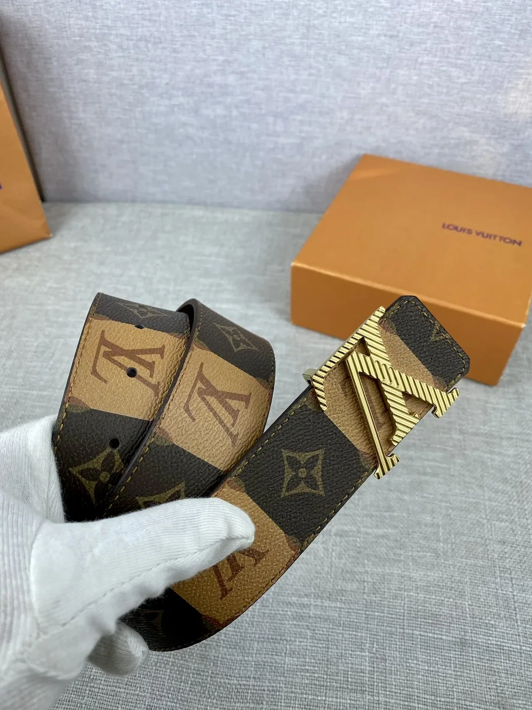 Louis Vuitton Iconic Reversible LV Belt Brown LV for Women Louis Vuitton Iconic Reversible LV Belt Brown LV for Women